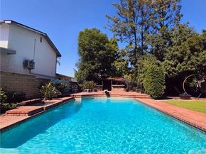 15401 Saticoy Street, Van Nuys (los Angeles) CA 91406