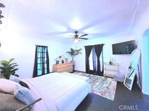 15401 Saticoy Street, Van Nuys (los Angeles) CA 91406