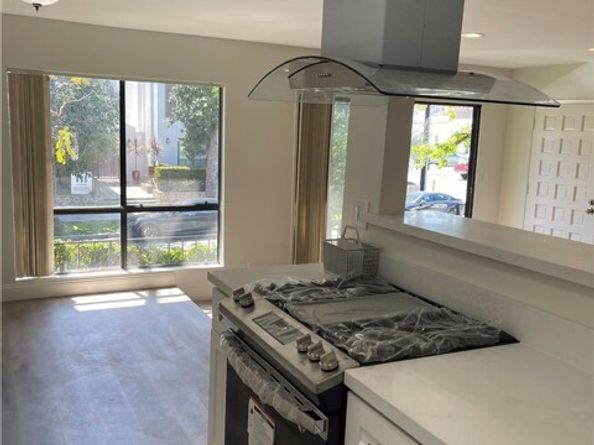 1818 Kelton Avenue 101, Los Angeles CA 90025