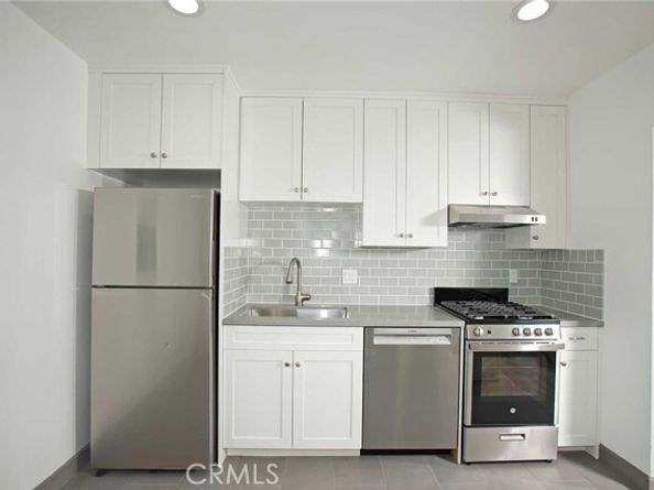 5459 Carlin Street, Los Angeles CA 90016