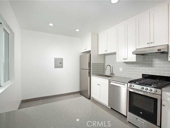 5459 Carlin Street, Los Angeles CA 90016