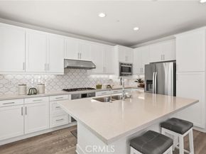 1281 Viejo Hills Drive, Lake Forest (el Toro) CA 92610