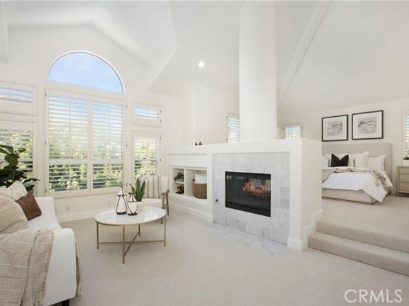 25 Santa Maria, Lake Forest (el Toro) CA 92610