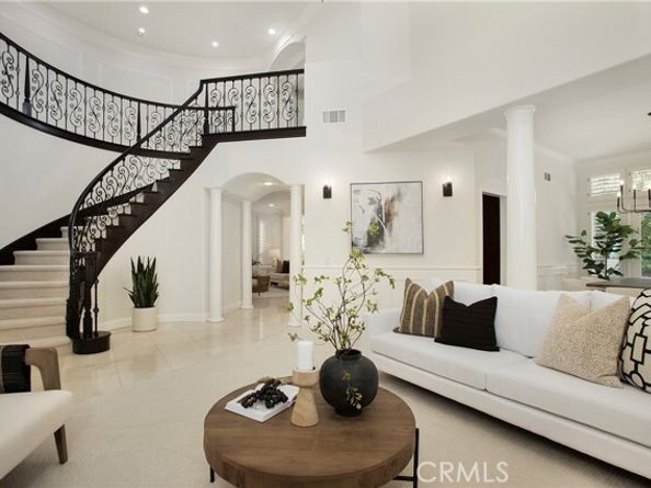 25 Santa Maria, Lake Forest (el Toro) CA 92610