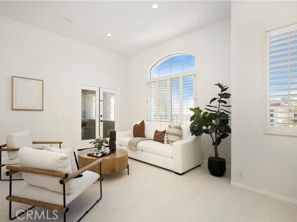 25 Santa Maria, Lake Forest (el Toro) CA 92610