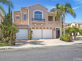 25 Santa Maria, Lake Forest (el Toro) CA 92610