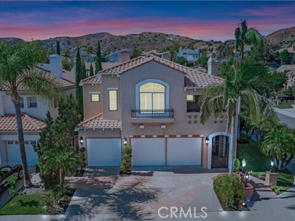 25 Santa Maria, Lake Forest (el Toro) CA 92610