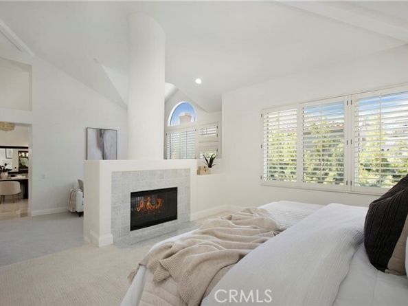 25 Santa Maria, Lake Forest (el Toro) CA 92610