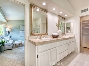 9 Hedgeland, Laguna Hills CA 92679