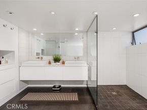 417 Sunset Avenue .5, Venice (los Angeles) CA 90291