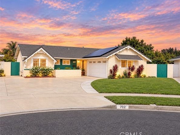 702 S Arapaho, Santa Ana CA 92704