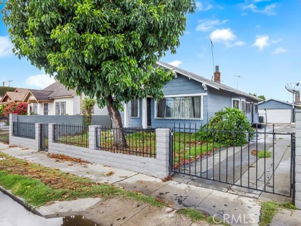 343 W 74th, Los Angeles CA 90003