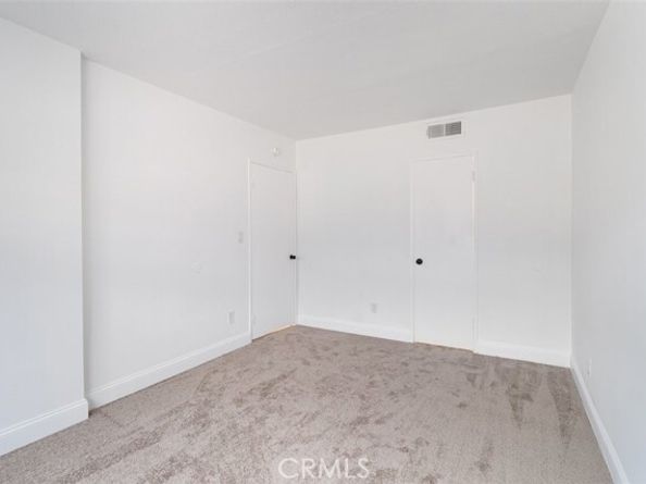 17041 Roscoe Blvd. #4, Northridge (los Angeles) CA 91325