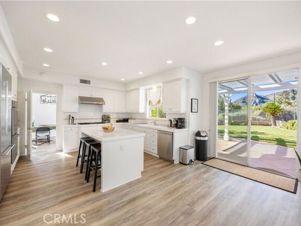 7211 Rockridge Ter, West Hills (los Angeles) CA 91307
