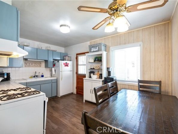 24015 Neptune Avenue, Carson CA 90745