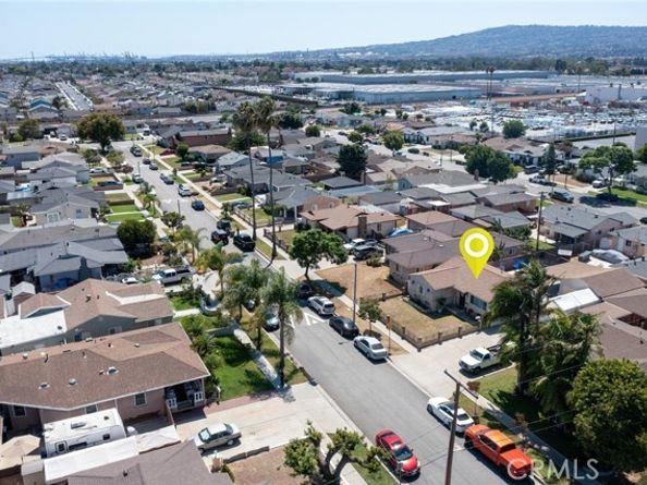 24015 Neptune Avenue, Carson CA 90745