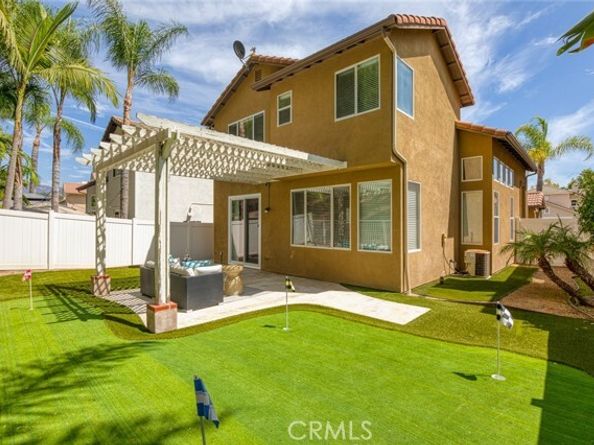9 Baroque Way, Lake Forest (el Toro) CA 92610