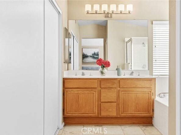 9 Baroque Way, Lake Forest (el Toro) CA 92610