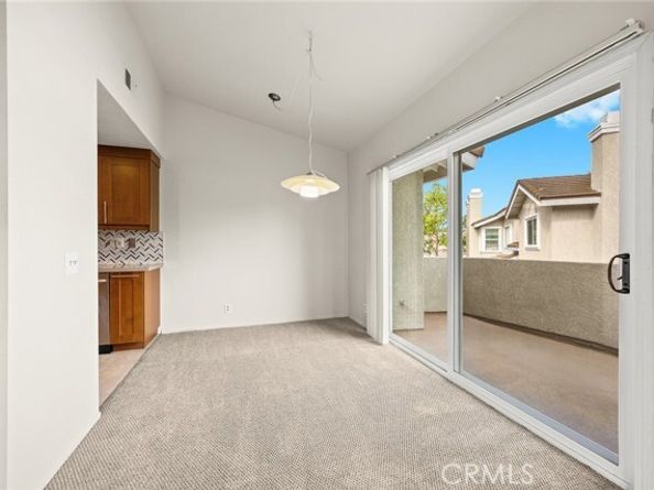 549 Springbrook, Irvine CA 92614
