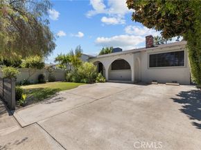 5835 Denny Avenue, North Hollywood (los Angeles) CA 91601