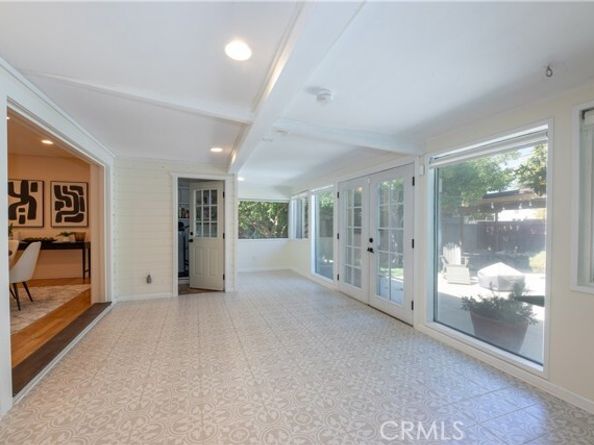 5835 Denny Avenue, North Hollywood (los Angeles) CA 91601
