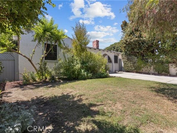 5835 Denny Avenue, North Hollywood (los Angeles) CA 91601