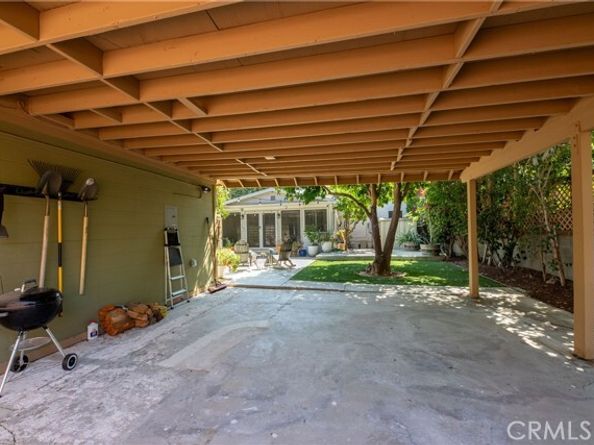 5835 Denny Avenue, North Hollywood (los Angeles) CA 91601