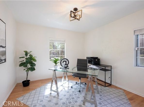 5835 Denny Avenue, North Hollywood (los Angeles) CA 91601