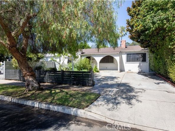 5835 Denny Avenue, North Hollywood (los Angeles) CA 91601