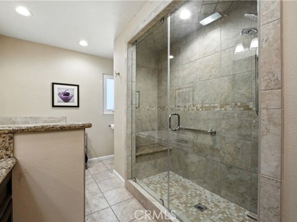 18221 Andrea Circle 5, Northridge (los Angeles) CA 91325