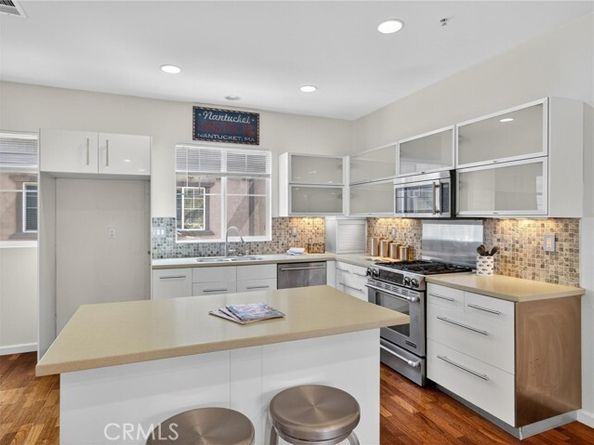 1285 Riverrock Road, Harbor City (los Angeles) CA 90710