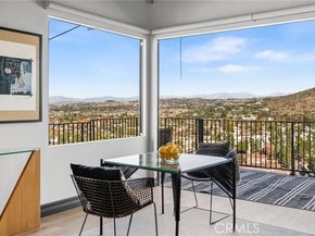 12348 Circula Panorama, Tustin CA 92705