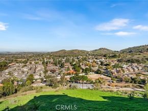 12348 Circula Panorama, Tustin CA 92705