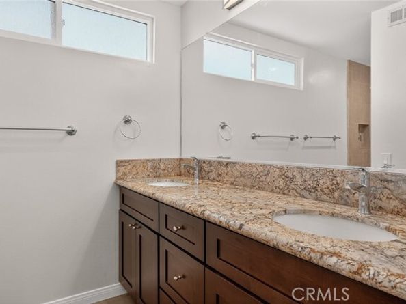 6633 E Paseo Del Norte, Anaheim CA 92807