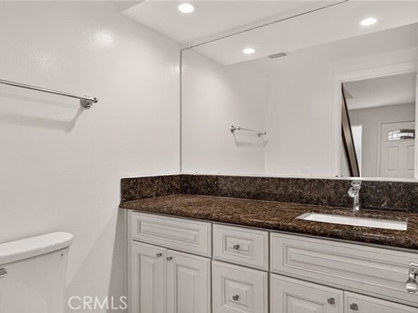 6633 E Paseo Del Norte, Anaheim CA 92807