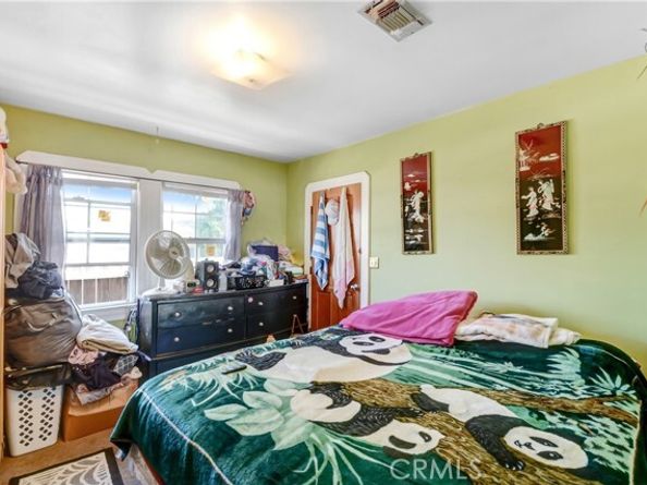 7949 Washington Avenue, Whittier CA 90602
