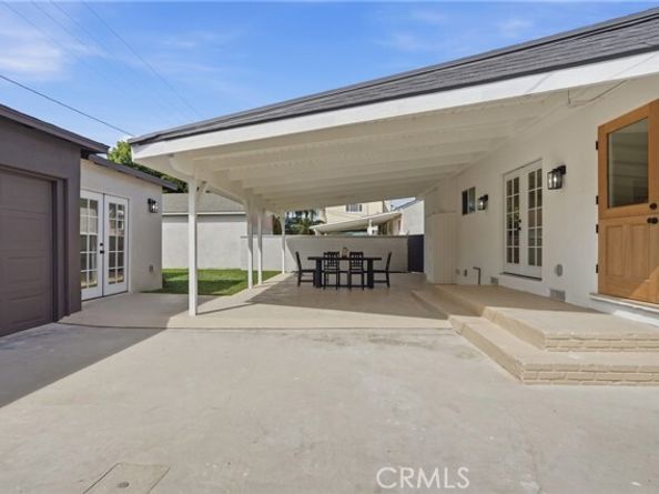 6926 E Peabody, Long Beach CA 90808