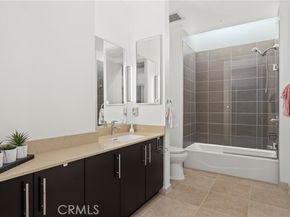 133 The Promenade 318, Long Beach CA 90802