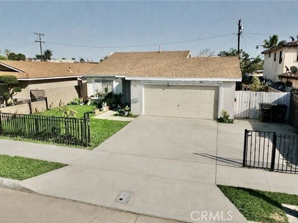 1402 Olive, Long Beach CA 90813