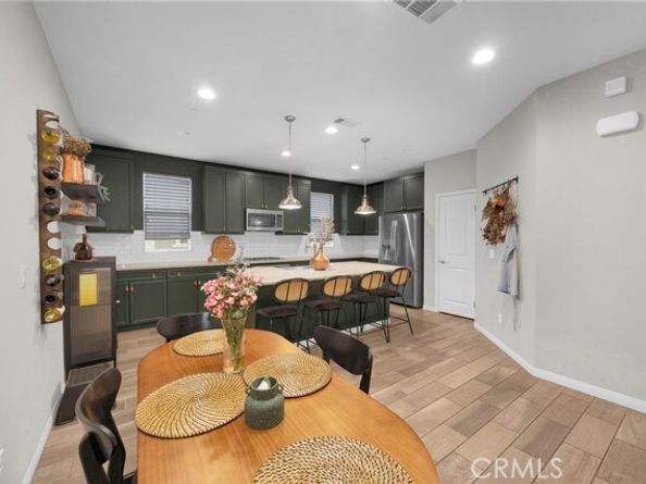 14865 W Maple Ter, Panorama City (los Angeles) CA 91402