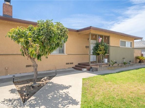 5595 Hawthorne, Montclair CA 91763