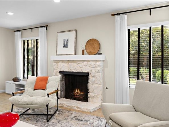 916 E Jonquil, Santa Ana CA 92705