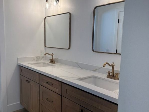 21081 Paseo Verdura, Lake Forest (el Toro) CA 92630