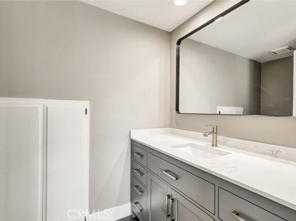26072 Donegal Lane, Lake Forest (el Toro) CA 92630