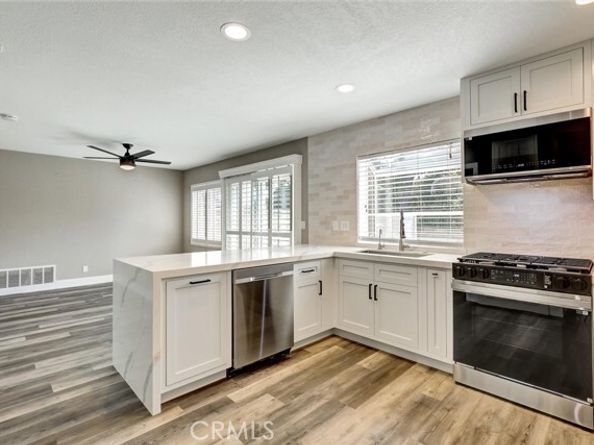 26072 Donegal Lane, Lake Forest (el Toro) CA 92630