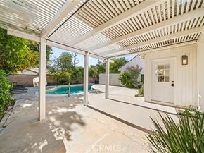 18256 Sunburst, Northridge (los Angeles) CA 91325