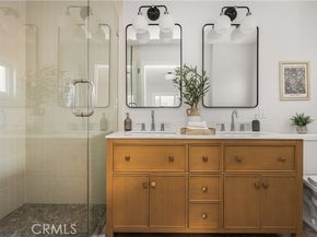 7001 Lasaine Avenue, Van Nuys (los Angeles) CA 91406