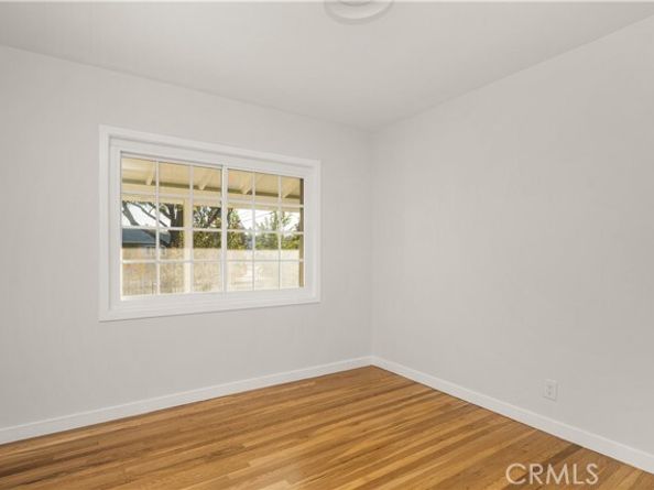 7001 Lasaine Avenue, Van Nuys (los Angeles) CA 91406