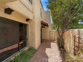 10126 Reseda Boulevard 121, Northridge (los Angeles) CA 91324