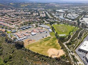 18 Cagney, Lake Forest (el Toro) CA 92610